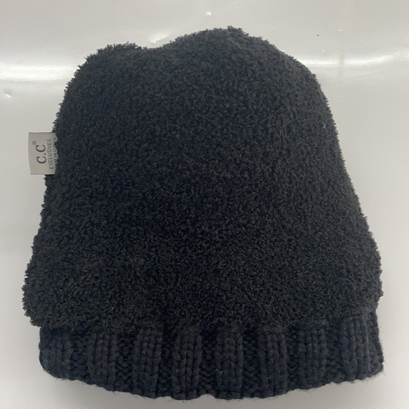 C.C. black & brown winter hat